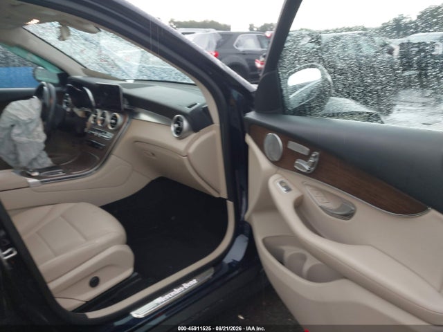 Продажа на аукционе авто 2020 Mercedes-benz Glc 300, vin: W1N0G8DB6LF826349, номер лота: 45911525