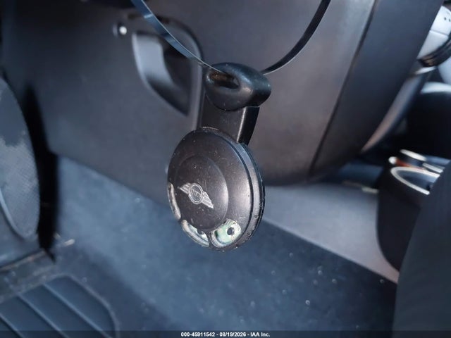 45911542 :رقم المزاد ، WMWMF33518TT59891 vin ، 2008 Mini Cooper Hardtop مزاد بيع