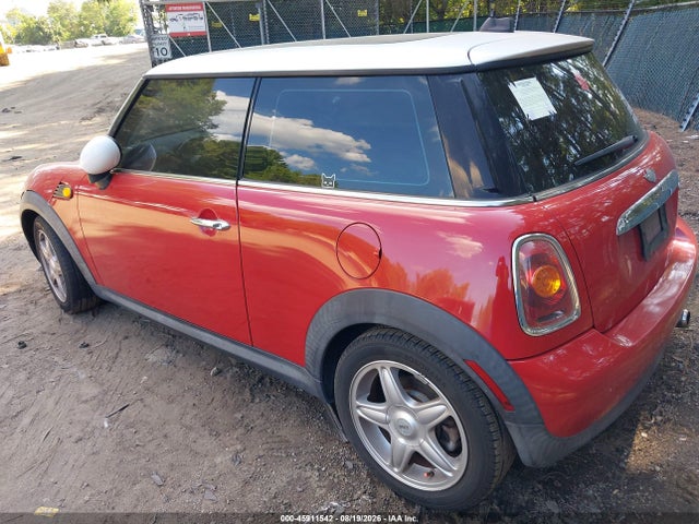 45911542 :رقم المزاد ، WMWMF33518TT59891 vin ، 2008 Mini Cooper Hardtop مزاد بيع