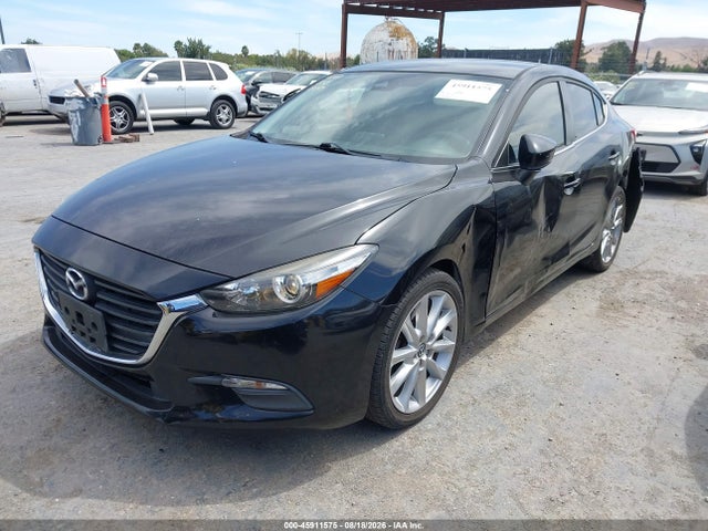 Mazda Mazda3 Touring 2017 JM1BN1V70H1103642 Image 2