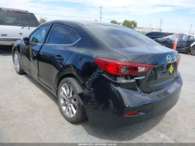 Mazda Mazda3 Touring 2017 JM1BN1V70H1103642 Image 3