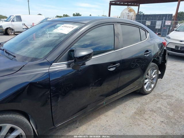 Mazda Mazda3 Touring 2017 JM1BN1V70H1103642 Image 6