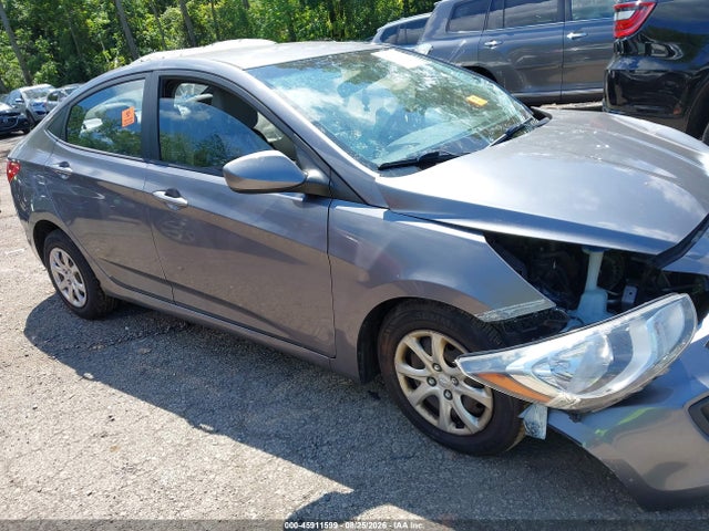 45911599 :رقم المزاد ، KMHCT4AE1EU686809 vin ، 2014 Hyundai Accent Gls مزاد بيع