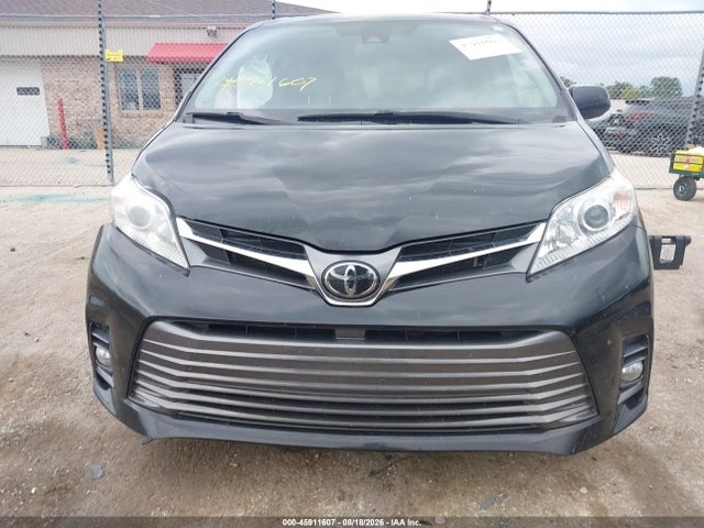 2019 Toyota Sienna Xle Premium 7 Passenger მანქანა იყიდება აუქციონზე, vin: 5TDDZ3DCXKS227127, აუქციონის ნომერი: 45911607