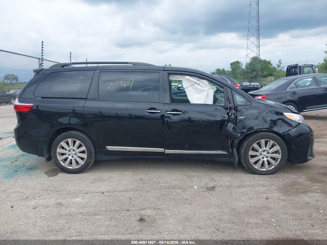2019 Toyota Sienna Xle Premium 7 Passenger მანქანა იყიდება აუქციონზე, vin: 5TDDZ3DCXKS227127, აუქციონის ნომერი: 45911607