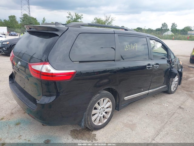 2019 Toyota Sienna Xle Premium 7 Passenger მანქანა იყიდება აუქციონზე, vin: 5TDDZ3DCXKS227127, აუქციონის ნომერი: 45911607