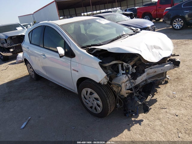 Продажа на аукционе авто 2016 Toyota Prius C One, vin: JTDKDTB31G1128175, номер лота: 45911608