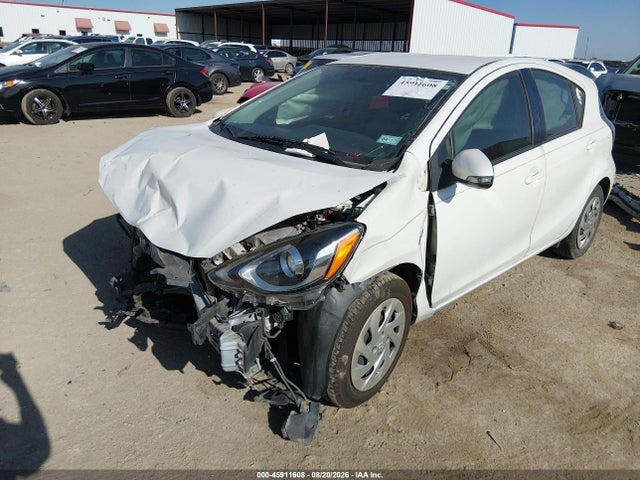 Продажа на аукционе авто 2016 Toyota Prius C One, vin: JTDKDTB31G1128175, номер лота: 45911608