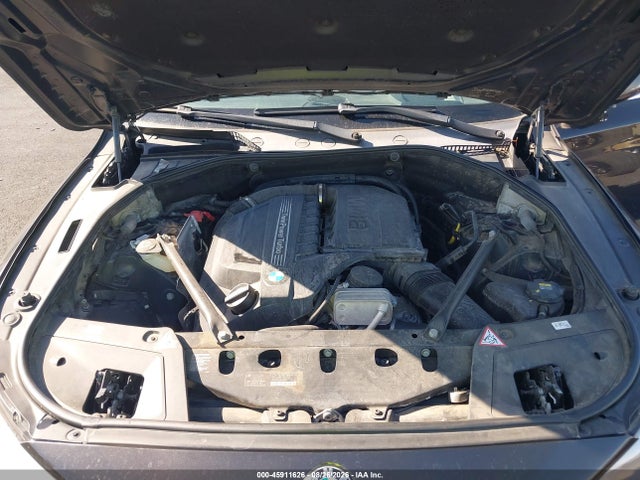 2015 Bmw 535i Gran Turismo მანქანა იყიდება აუქციონზე, vin: WBA5M2C58FD872129, აუქციონის ნომერი: 45911626