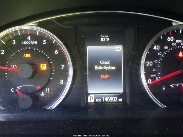 4T1BF1FK9HU416585 Toyota CAMRY XSE