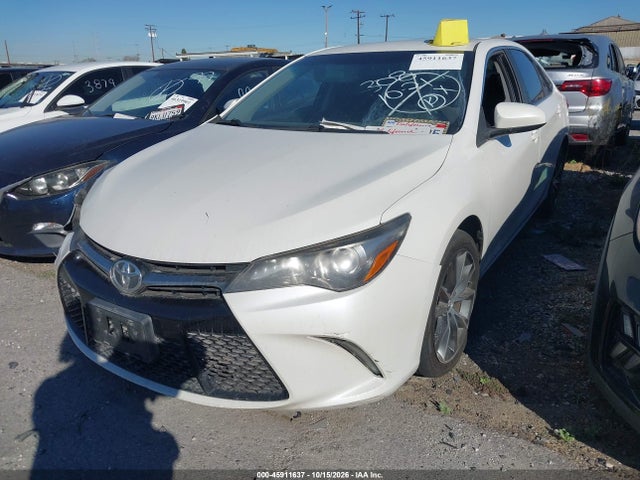 4T1BF1FK9HU416585 Toyota CAMRY XSE