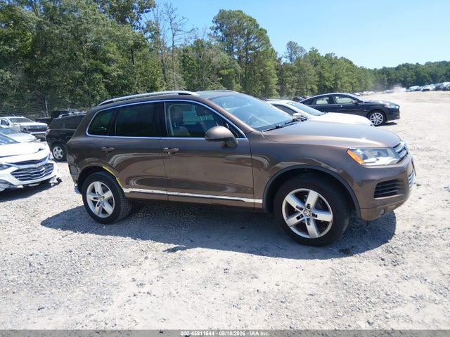 Продажа на аукционе авто 2014 Volkswagen Touareg Tdi Lux, vin: WVGEP9BP1ED001251, номер лота: 45911644