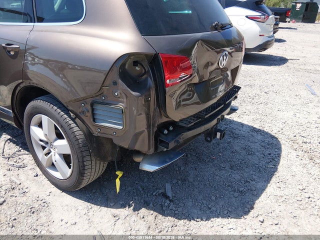 Продажа на аукционе авто 2014 Volkswagen Touareg Tdi Lux, vin: WVGEP9BP1ED001251, номер лота: 45911644