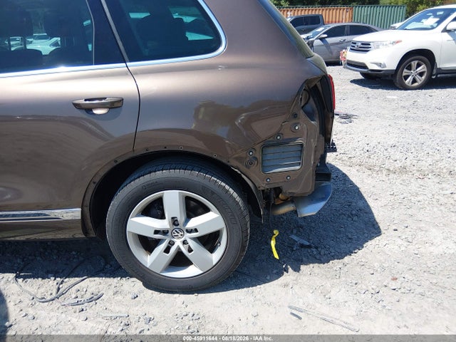 Продажа на аукционе авто 2014 Volkswagen Touareg Tdi Lux, vin: WVGEP9BP1ED001251, номер лота: 45911644