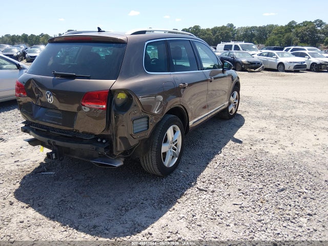 Продажа на аукционе авто 2014 Volkswagen Touareg Tdi Lux, vin: WVGEP9BP1ED001251, номер лота: 45911644