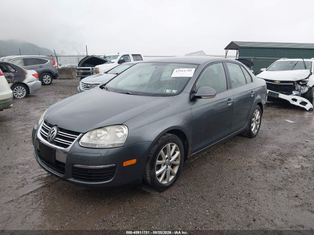 Продаж на аукціоні авто 2010 Volkswagen Jetta Limited Edition, vin: 3VWAZ7AJ4AM094518, номер лоту: 45911701