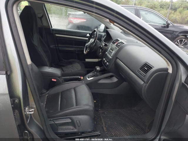 Продаж на аукціоні авто 2010 Volkswagen Jetta Limited Edition, vin: 3VWAZ7AJ4AM094518, номер лоту: 45911701