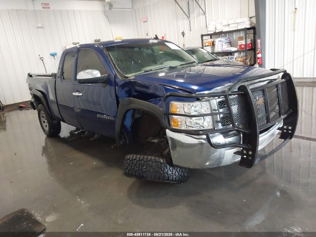 Auction sale of the 2013 Chevrolet Silverado 1500 Ls, vin: 1GCRKREA5DZ366688, lot number: 45911738