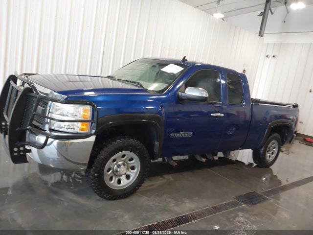 Auction sale of the 2013 Chevrolet Silverado 1500 Ls, vin: 1GCRKREA5DZ366688, lot number: 45911738
