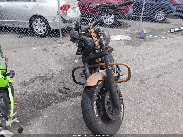 45911740 :رقم المزاد ، 5VPCGBAB9H3058852 vin ، 2017 Victory Motorcycles Gunner مزاد بيع
