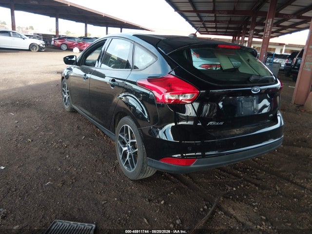 Ford FOCUS SEL 2018 1FADP3M24JL203246 Image 3