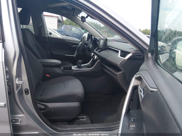 45911751 :رقم المزاد ، 2T3P1RFV5NC322317 vin ، 2022 Toyota Rav4 Xle مزاد بيع