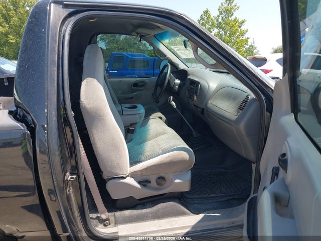 Продажа на аукционе авто 2002 Ford F-150 Xl/xlt, vin: 1FTRF17W22NA26370, номер лота: 45911756