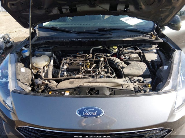 1FMCU0G68NUA30452 Ford ESCAPE SE