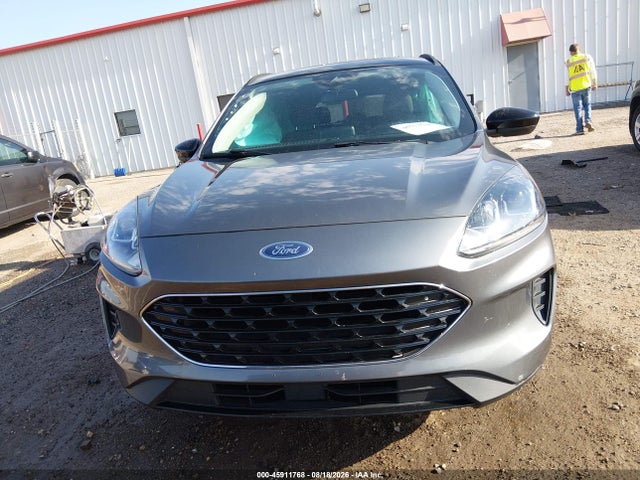 1FMCU0G68NUA30452 Ford ESCAPE SE