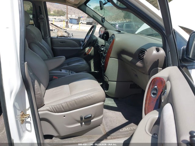 Продаж на аукціоні авто 2003 Chrysler Town & Country Limited, vin: 2C8GP64L33R233820, номер лоту: 45911798