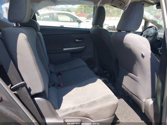Продажа на аукционе авто 2013 Toyota Prius V Three, vin: JTDZN3EU2D3230519, номер лота: 45911814