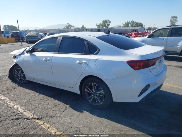 KIA Forte Lxs 2023 3KPF24AD0PE653698 Image 3