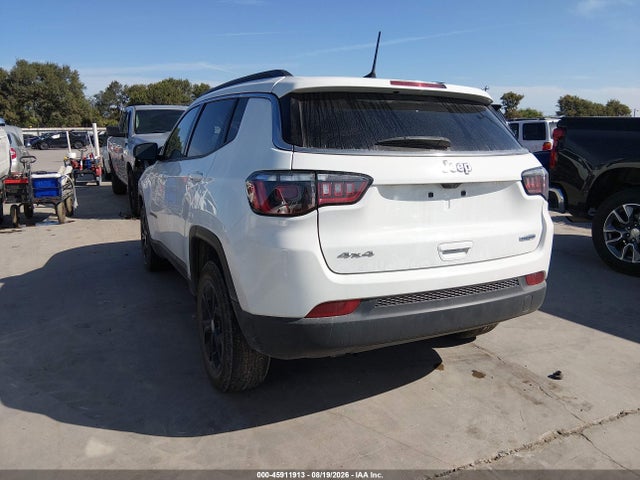 2024 Jeep Compass Latitude 4x4 მანქანა იყიდება აუქციონზე, vin: 3C4NJDBN4RT153550, აუქციონის ნომერი: 45911913
