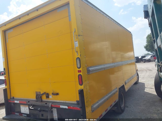 Ford E-350 Cutaway 2015 1FDWE3FS5FDA16410 Image 4