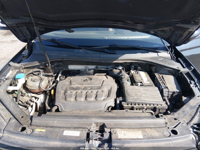 45911922 :رقم المزاد ، 3VV1B7AX6JM067849 vin ، 2018 Volkswagen Tiguan 2.0t S مزاد بيع