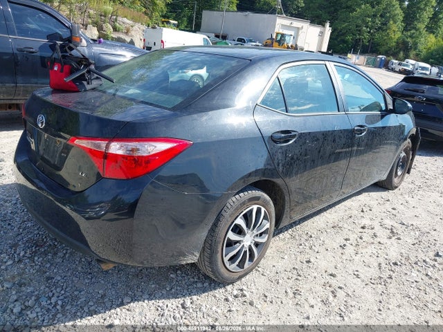 Продаж на аукціоні авто 2018 Toyota Corolla Le, vin: 2T1BURHE6JC079490, номер лоту: 45911942