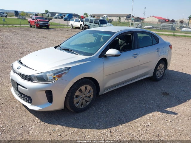 2019 Kia Rio S მანქანა იყიდება აუქციონზე, vin: 3KPA24ABXKE198800, აუქციონის ნომერი: 45911971