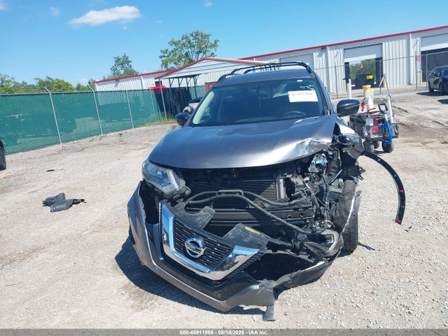 2017 Nissan Rogue Sv მანქანა იყიდება აუქციონზე, vin: 5N1AT2MV1HC803449, აუქციონის ნომერი: 45911986