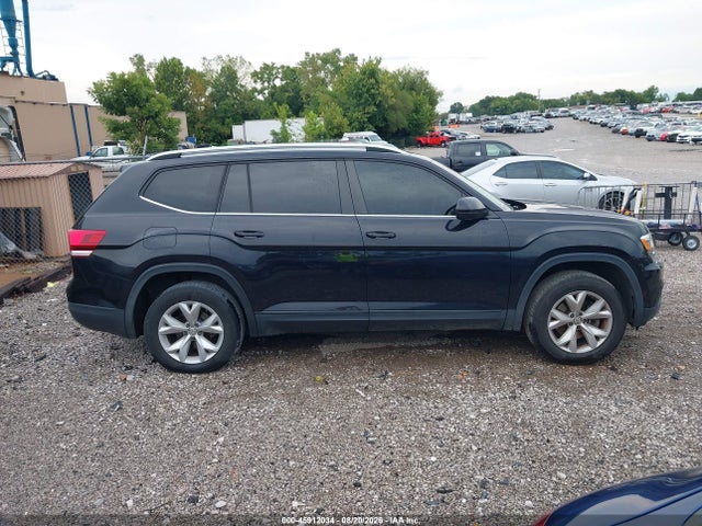 2018 Volkswagen Atlas 3.6l V6 Se მანქანა იყიდება აუქციონზე, vin: 1V2CR2CAXJC508932, აუქციონის ნომერი: 45912034