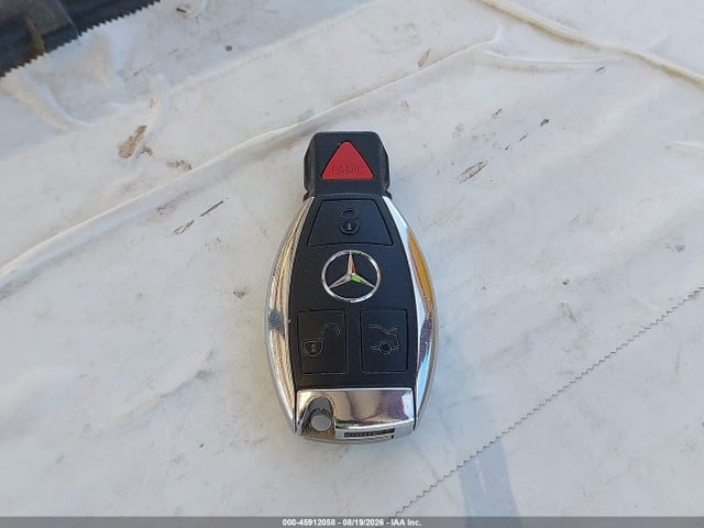 2018 Mercedes-benz Glc 300 მანქანა იყიდება აუქციონზე, vin: WDC0G4JB3JV031311, აუქციონის ნომერი: 45912058