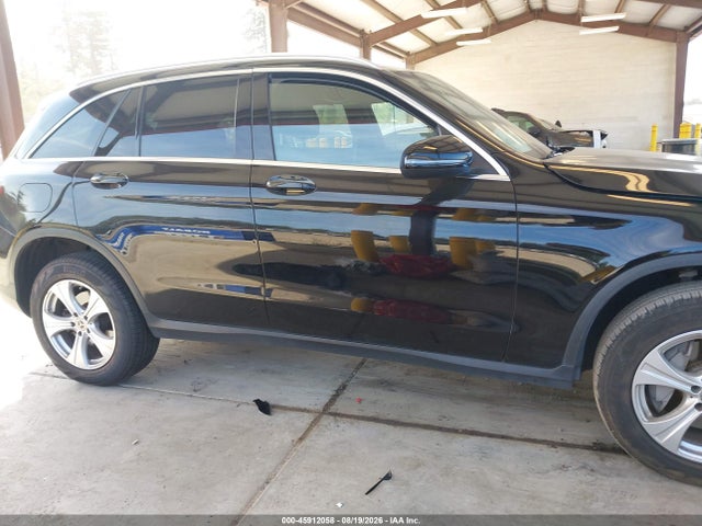 2018 Mercedes-benz Glc 300 მანქანა იყიდება აუქციონზე, vin: WDC0G4JB3JV031311, აუქციონის ნომერი: 45912058