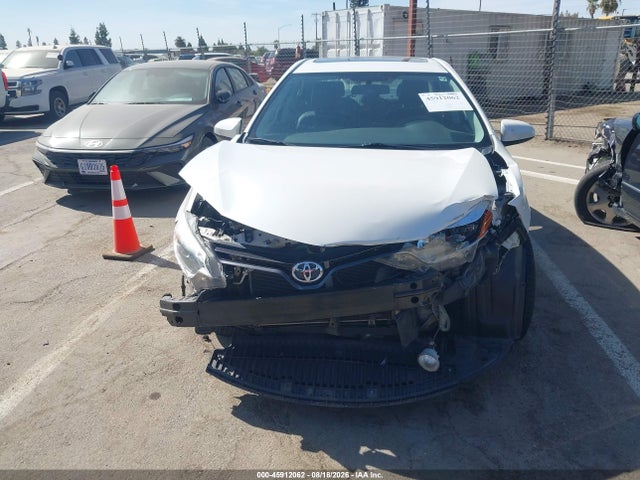 2015 Toyota Corolla Le Eco Premium მანქანა იყიდება აუქციონზე, vin: 5YFBPRHE4FP205456, აუქციონის ნომერი: 45912062