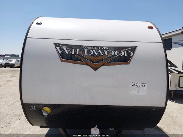 45912107 :رقم المزاد ، 4X4TWDX22NA277173 vin ، 2022 Wildwood 22rbs مزاد بيع