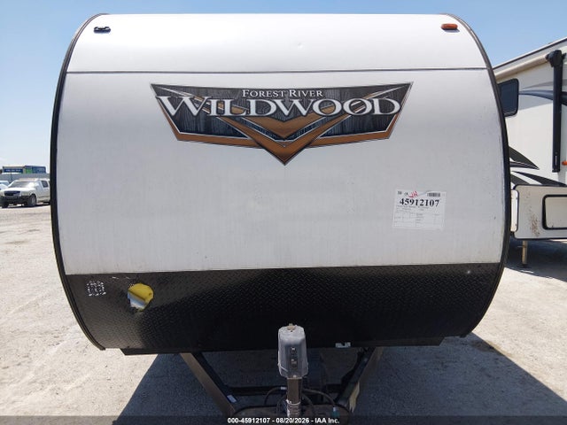 45912107 :رقم المزاد ، 4X4TWDX22NA277173 vin ، 2022 Wildwood 22rbs مزاد بيع