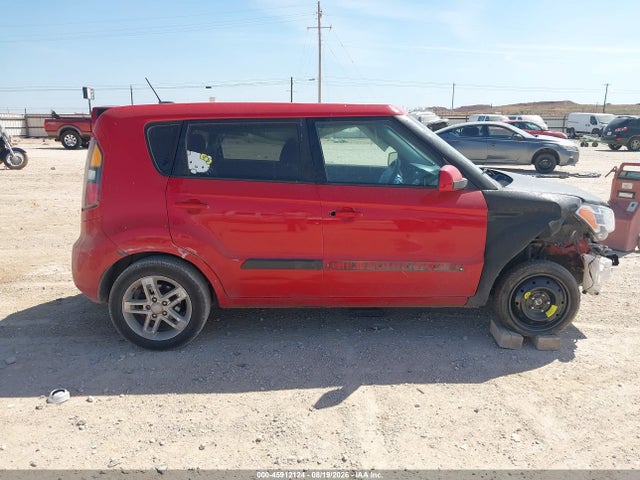 Продажа на аукционе авто 2011 Kia Soul +, vin: KNDJT2A20B7235001, номер лота: 45912124