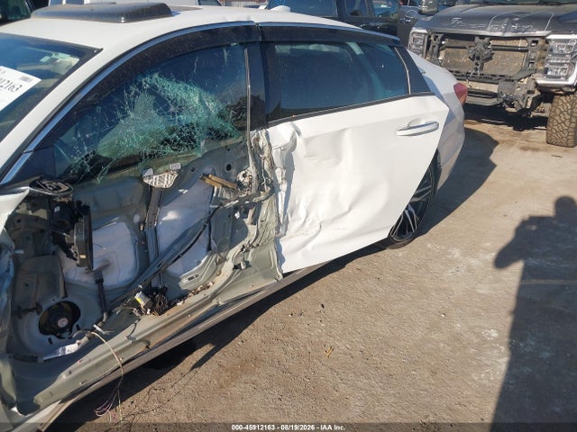 Продажа на аукционе авто 2021 Honda Accord Hybrid Touring, vin: 1HGCV3F97MA021581, номер лота: 45912163