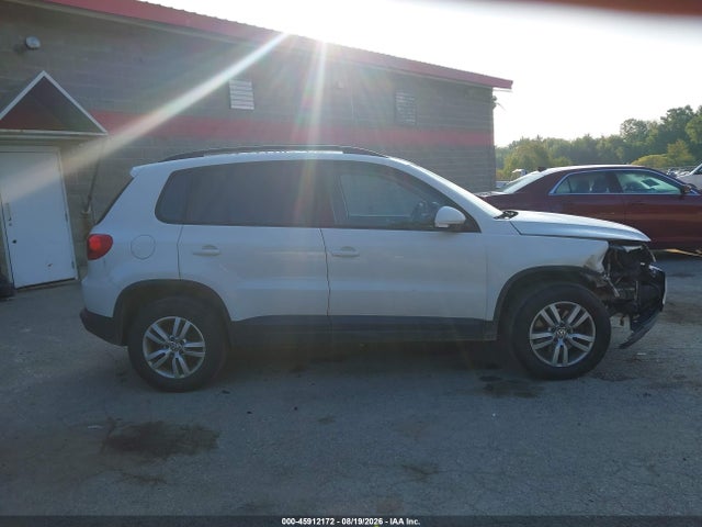 45912172 :رقم المزاد ، WVGBV7AX1GW529880 vin ، 2016 Volkswagen Tiguan S مزاد بيع