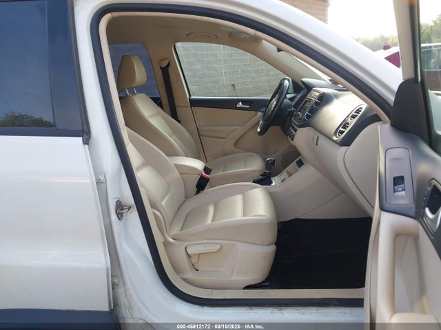 45912172 :رقم المزاد ، WVGBV7AX1GW529880 vin ، 2016 Volkswagen Tiguan S مزاد بيع