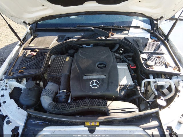 Продажа на аукционе авто 2015 Mercedes-benz C 300 4matic, vin: 55SWF4KB4FU023420, номер лота: 45912173