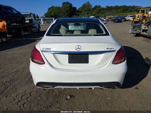 Продажа на аукционе авто 2015 Mercedes-benz C 300 4matic, vin: 55SWF4KB4FU023420, номер лота: 45912173